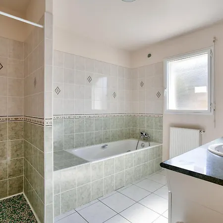 Vakantiehuis Maison Spacieuse Pour 4 Avec Jardin Et Terrasse